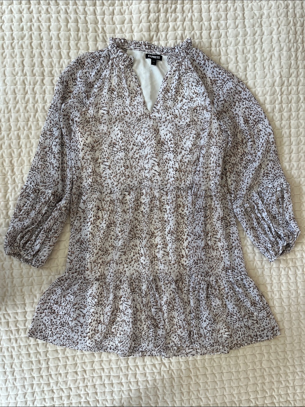 Express White Printed Tunic Blouse with Brown Speckle